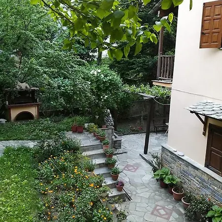 Filoxenia Szálloda *